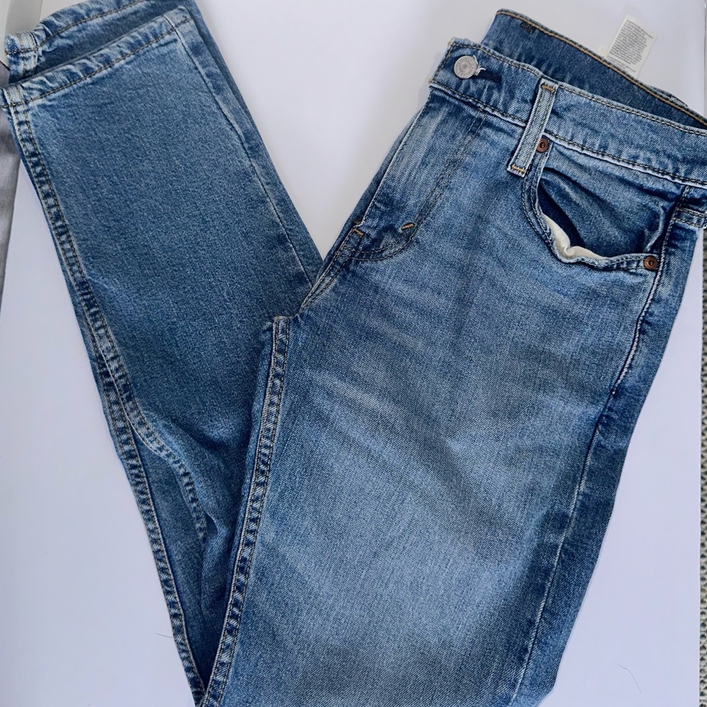 Men's Levi Blue Jeans size 30x32 512 Edition